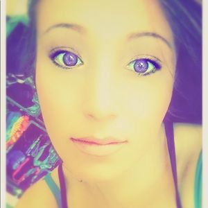 Meet your Posher, Elisha